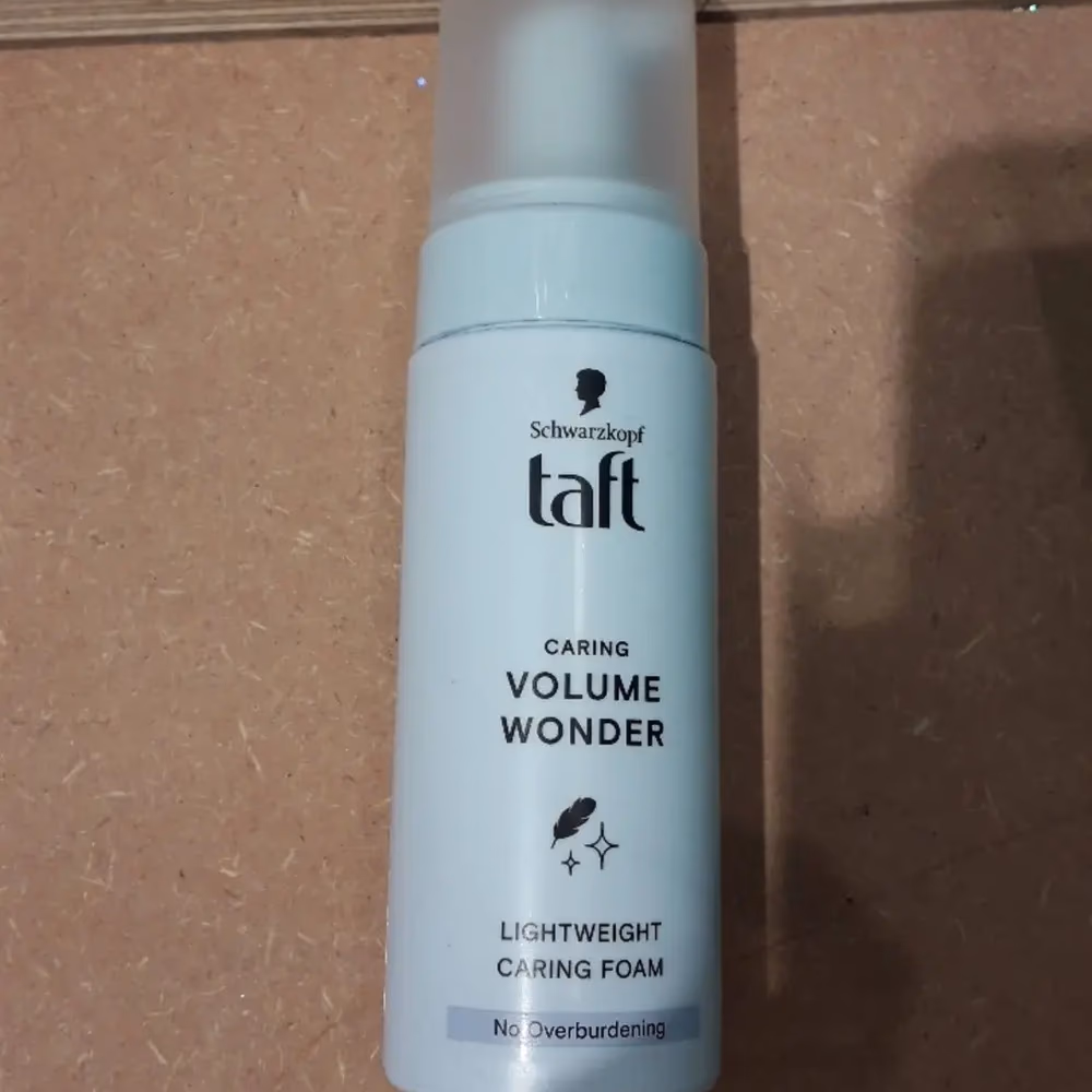 Schwarzkopf Taft Volume Wonder Caring Foam 150ml 4