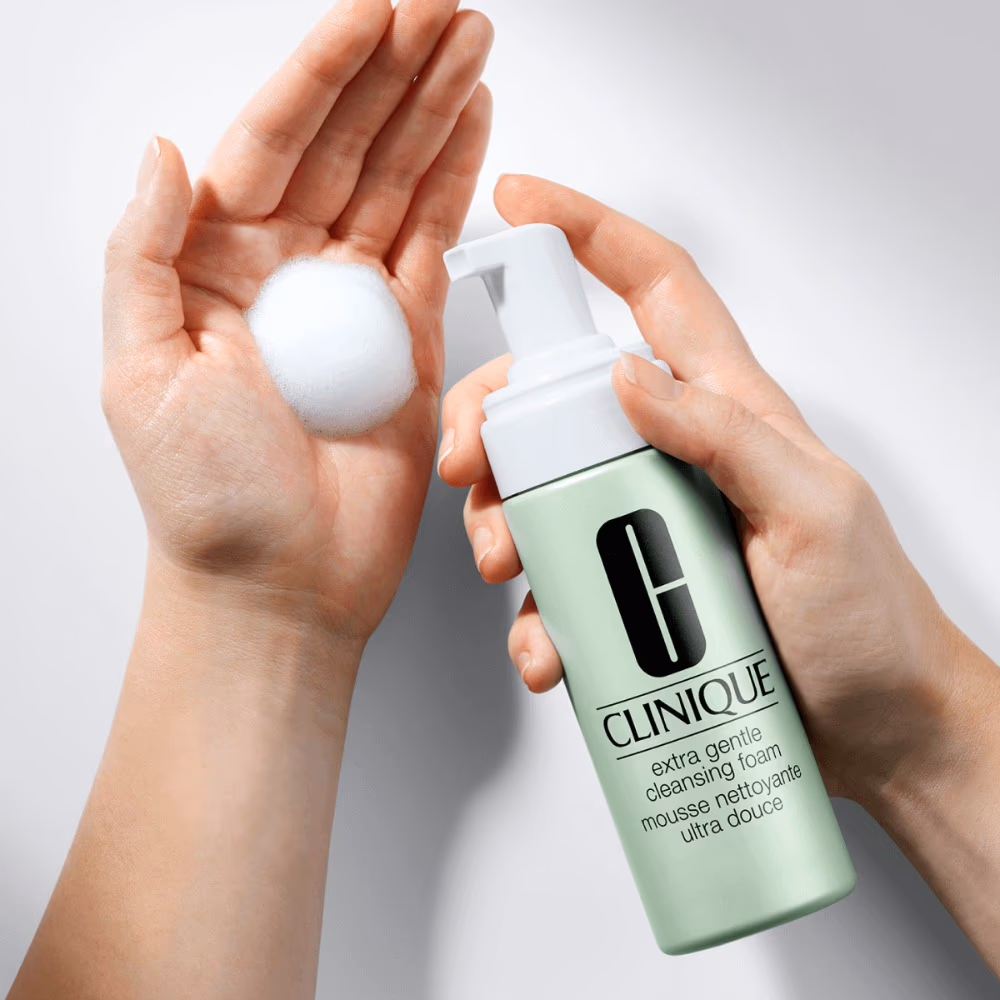 Clinique Extra Gentle Cleansing Foam 125ml 4