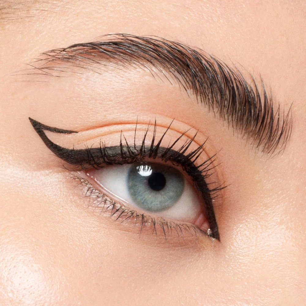 Catrice 010 Clear Fix Brow Gel Mascara Transparent  4
