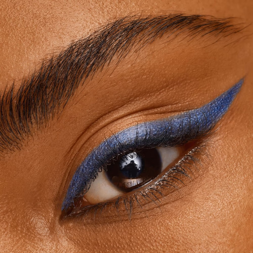 Catrice 050 20H Ultra Precision Eye Gel Pencil Blue  4