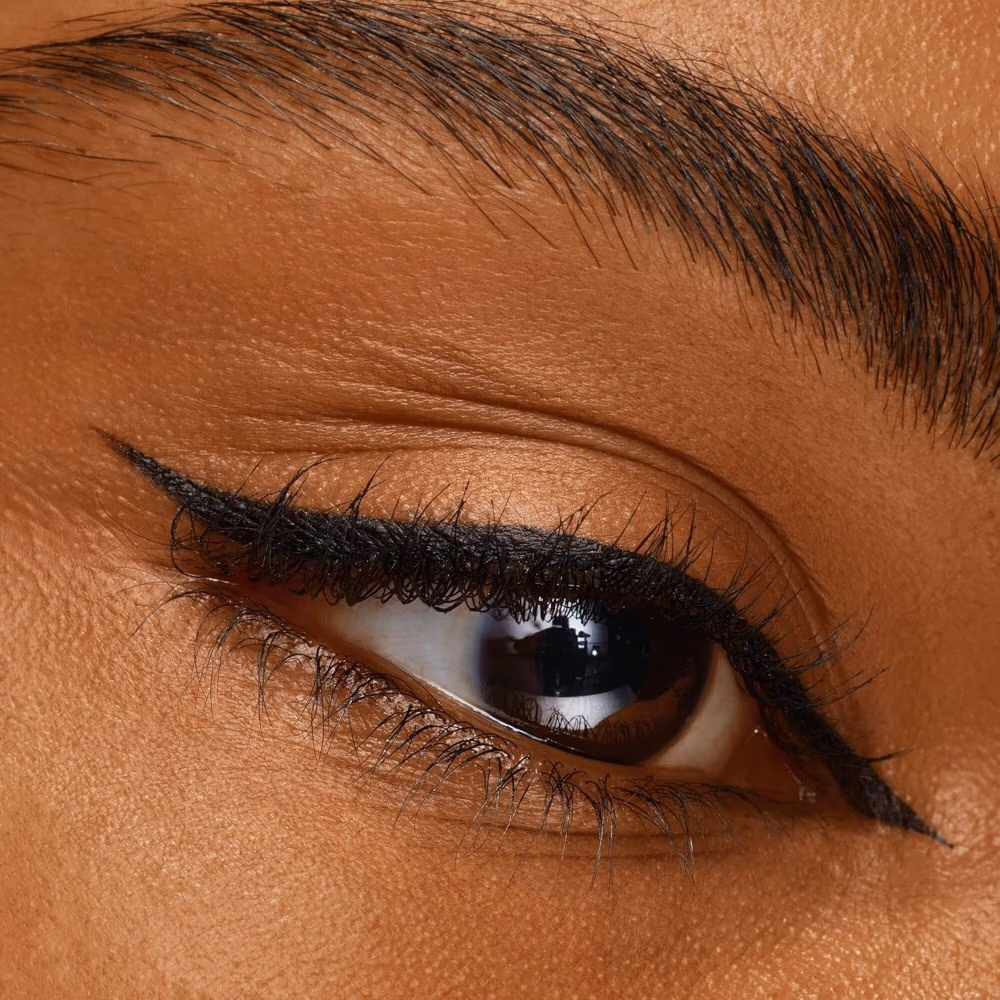 Catrice 010 Liquid Liner Dating Joe Black 363  3