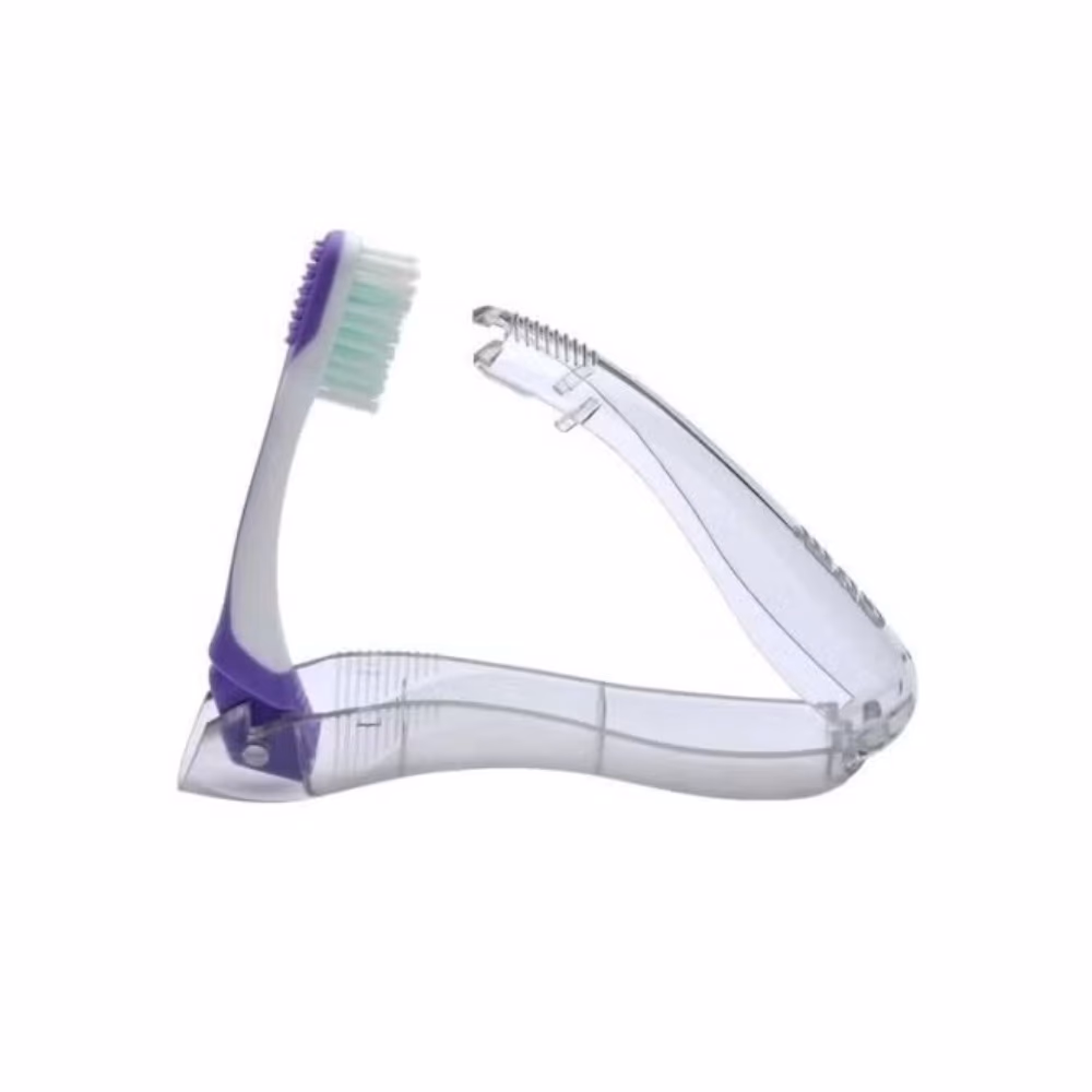 GUM Ortho Travel Toothbrush 125 Soft with V-Shaped Bristles 2