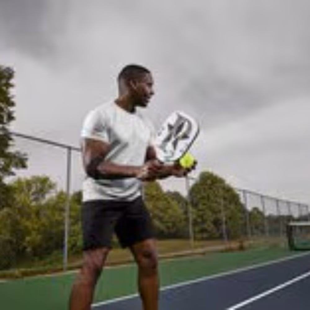 3M Futuro Elbow Tennis Elbow Strap (45975) - Adjustable Size - 1 Elbow Support 4