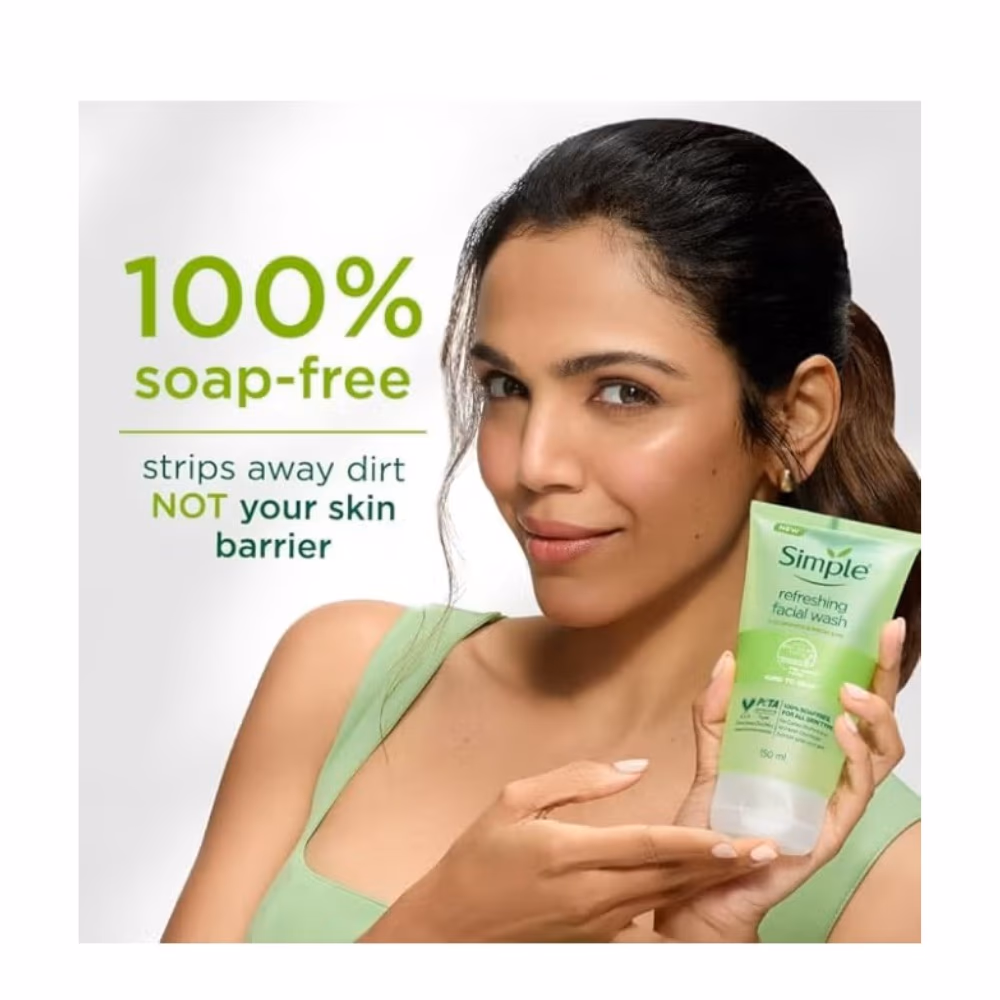 Simple Moisturising Facial Wash 50ML 4