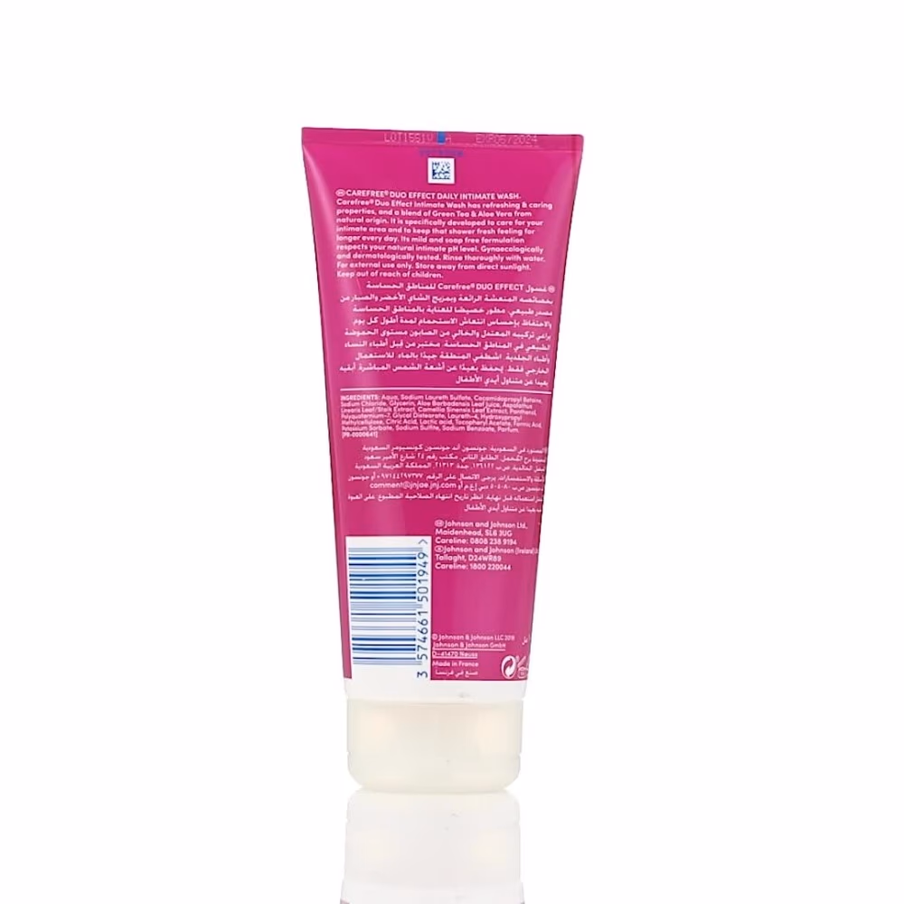 Carefree Duo Effect Intimate Wash Green Tea & Aloe 200ml  3