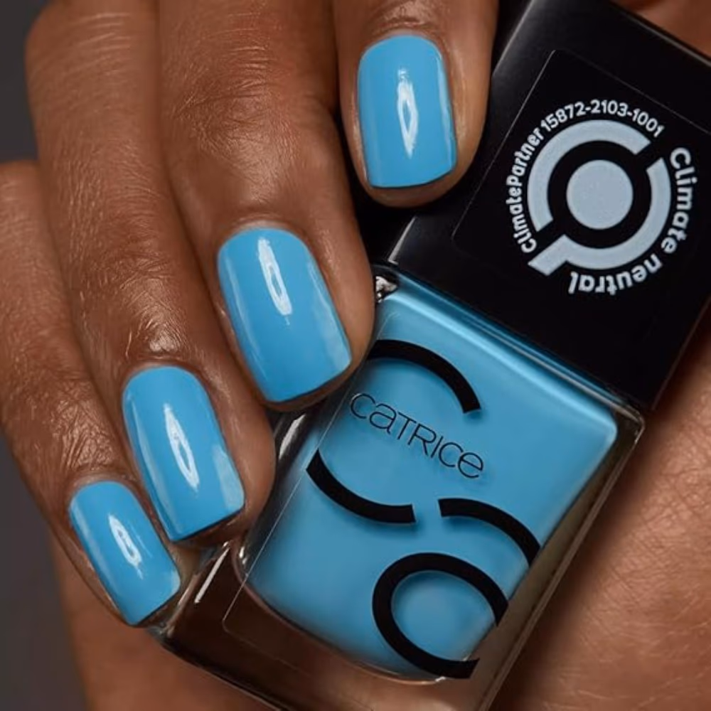 Catrice 117 ICONails Gel Lacquer Aqua Man-icure  3