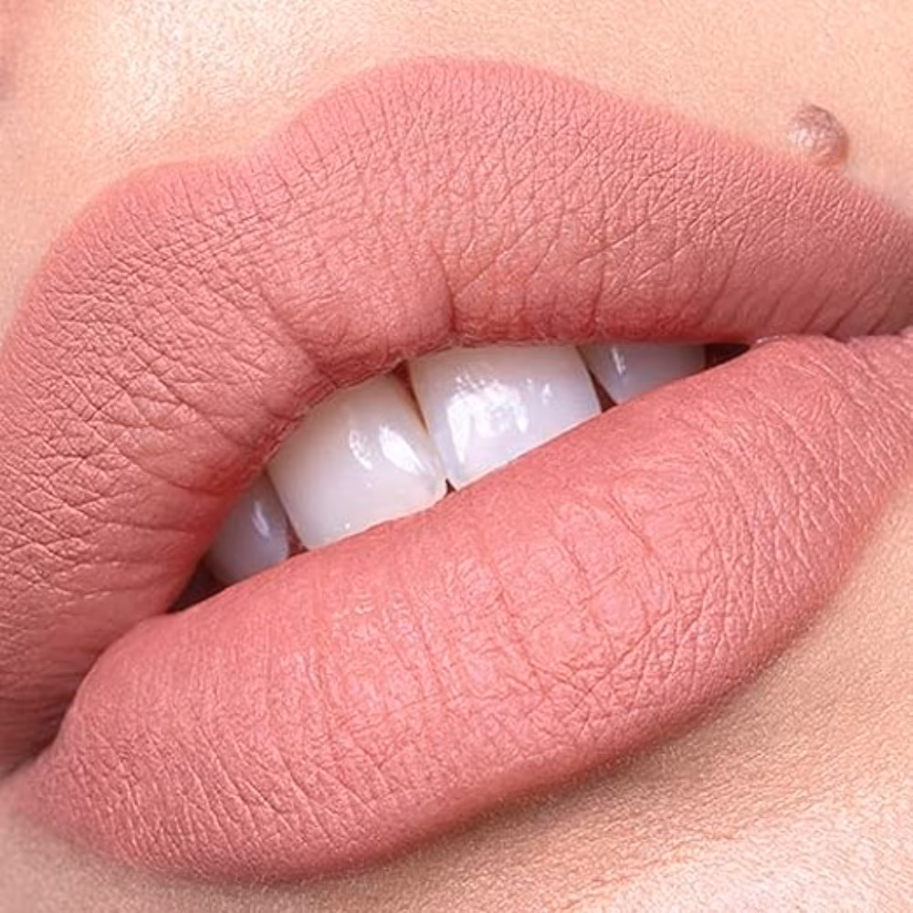 Catrice 010 Plumping Lip Liner Understated Chic  4