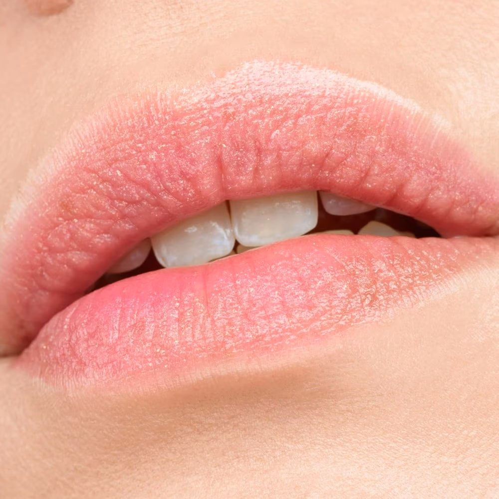 Catrice 010 Sparkle Glow Lip Balm From Glow to Wow 4