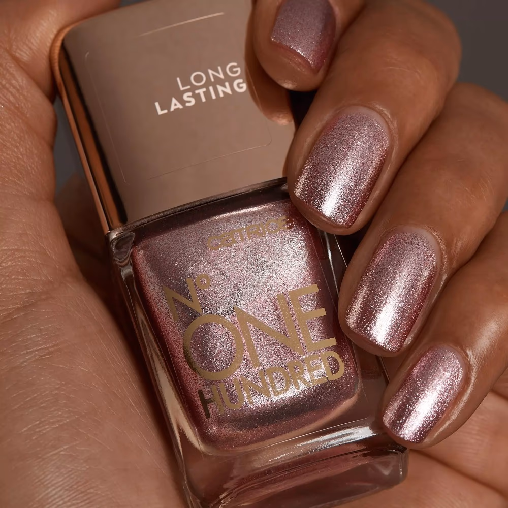 Catrice 100 ICONails Gel Lacquer Party Animal  4