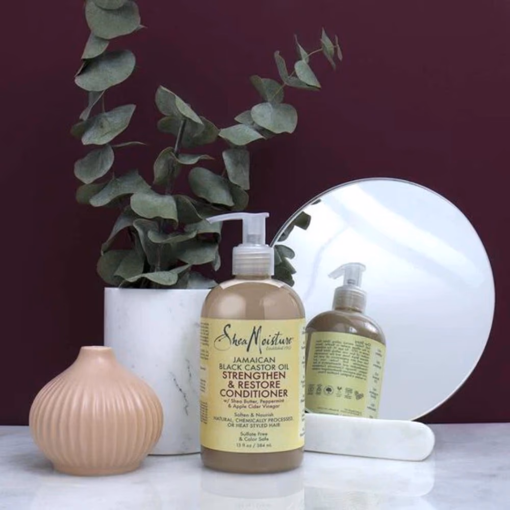 SheaMoisture Jamaican Black Castor Oil Strengthen & Restore Conditioner (384ml) 3