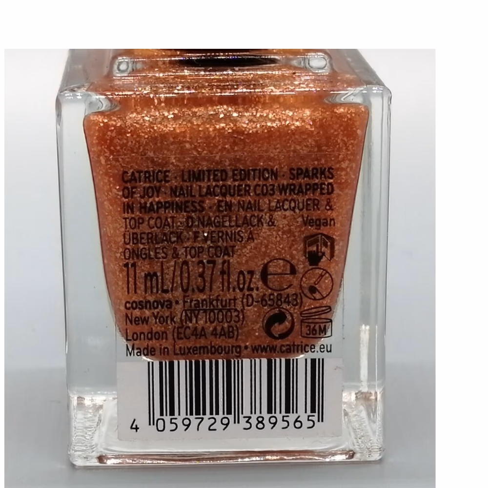 Catrice C03 Nail Lacquer Sparks of Joy Wrapped in Happiness  2