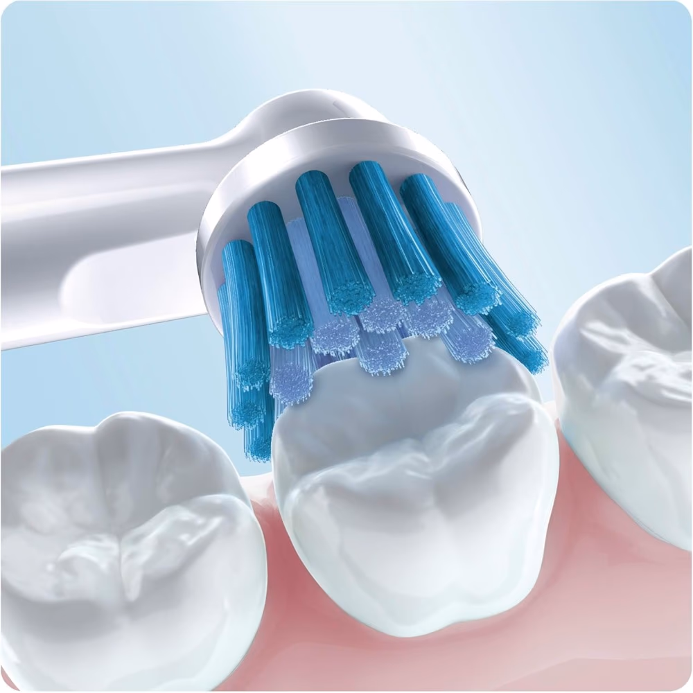 Oral B Vitality 100 White Toothbrush  2