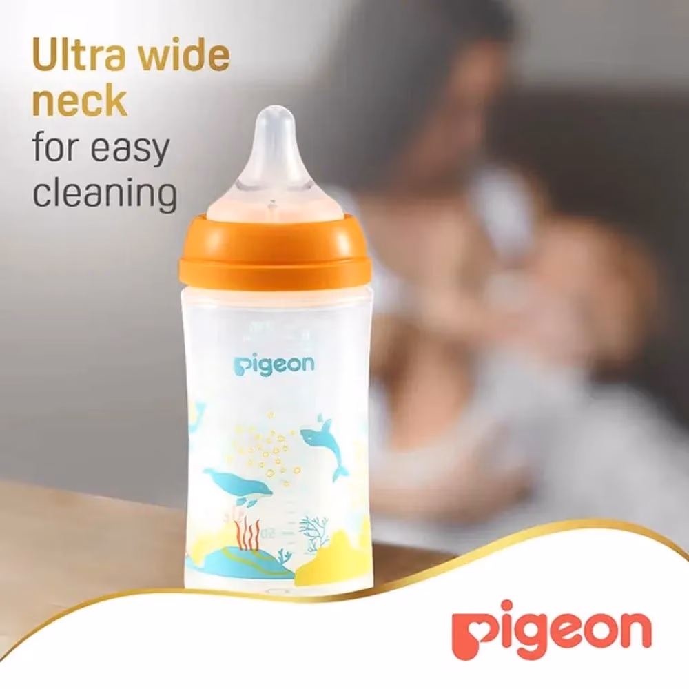 Pigeon SofTouch Plastic Bottle PAB1230 3+ Months 240ml 3
