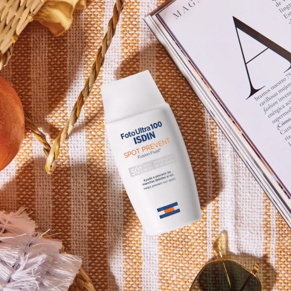 ISDIN FotoUltra 100 Spot Prevent Fusion Fluid SPF 50+ 50ml  2