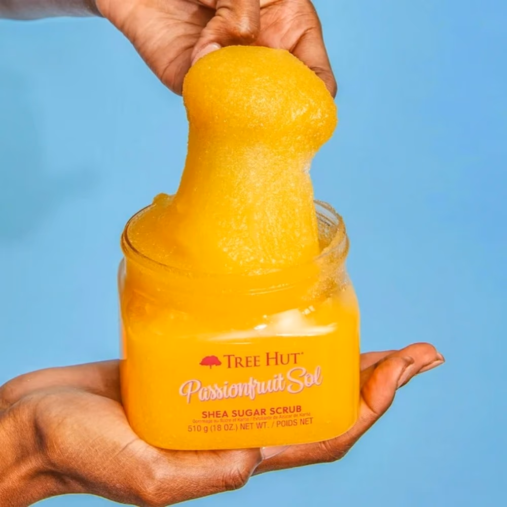 Tree Hut Passionfruit Sol Shea Sugar Scrub (510g) 3