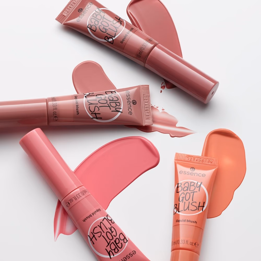 Essence Baby Got Blush Liquid Blush 20 4