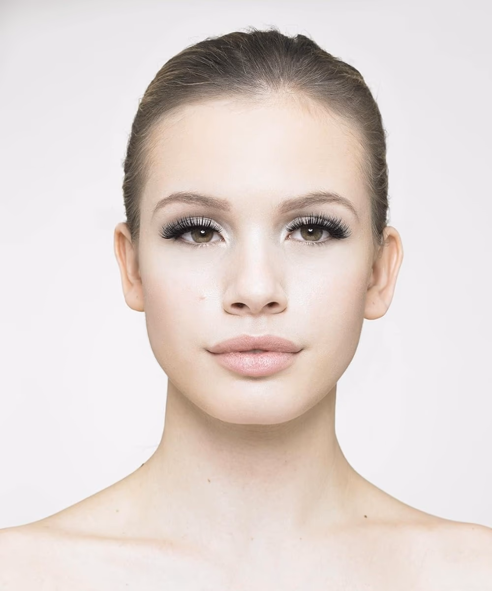 Eylure Lashes Dramatic No. 210 3