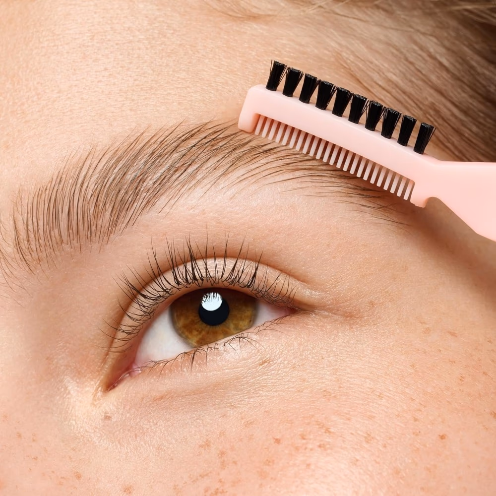Essence Brow Lift And Freeze Glue 01 3