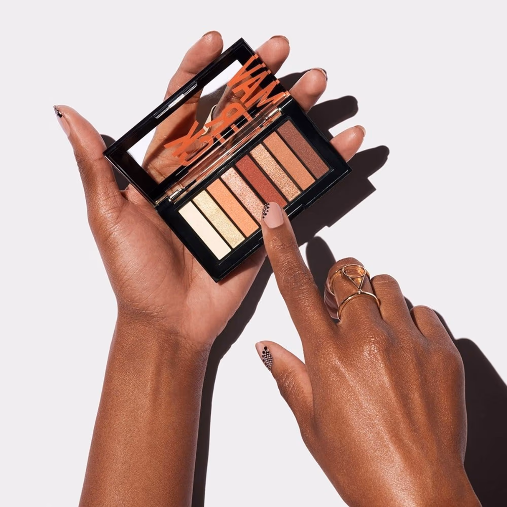 Revlon ColorStay Looks Book Palette 930 Maverick 3