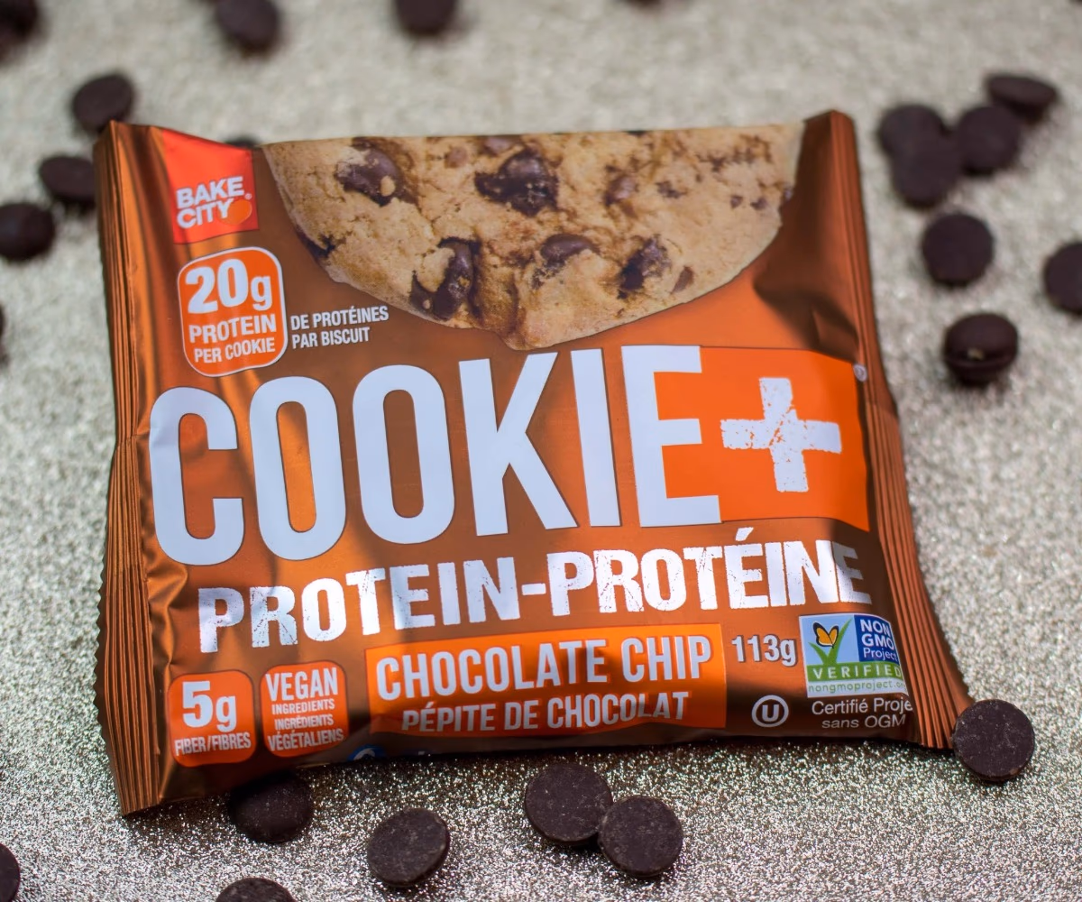 Bake City Cookie+ Protein Chocolate Chip 34g – High-Protein Snack Cookie 4