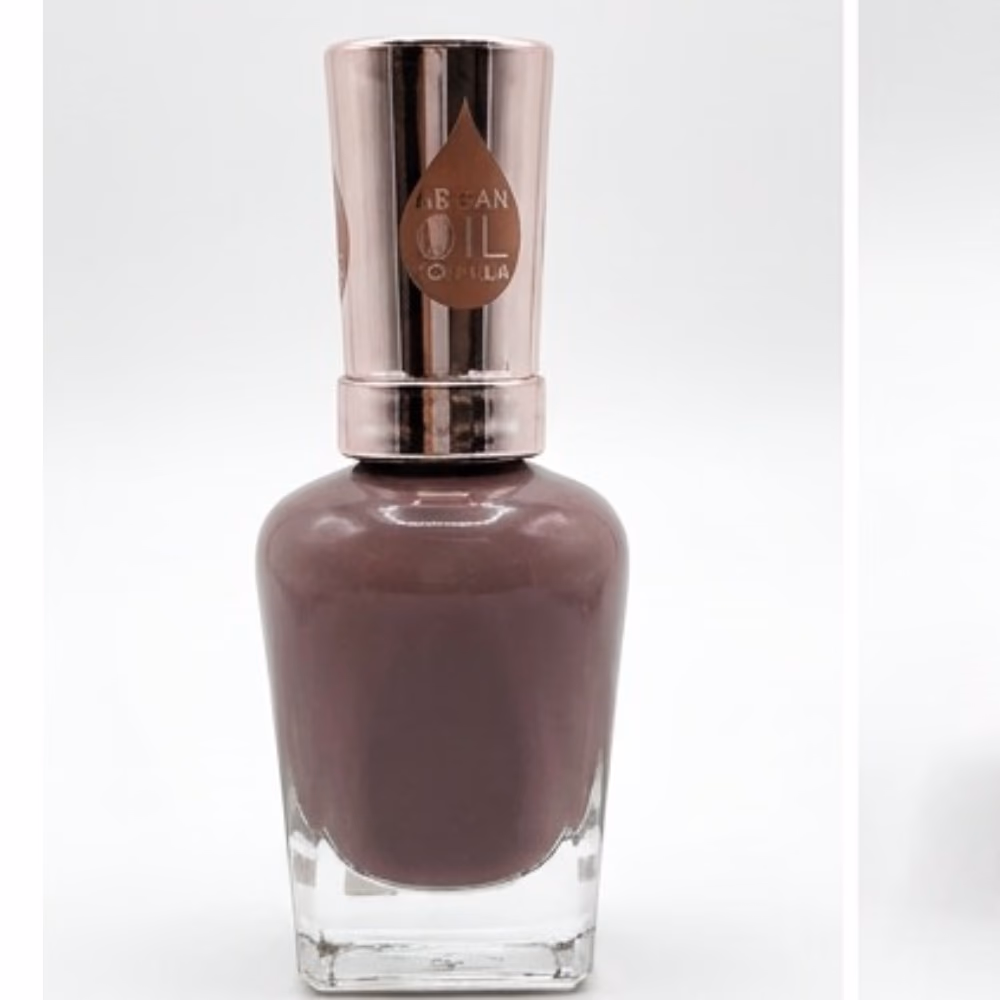 Sally Hansen Nail Polish Color Therapy -Dusty Plum 3