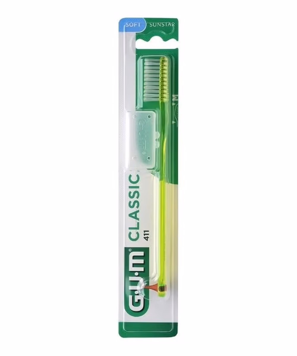 GUM Classic Toothbrush 411 Soft 3