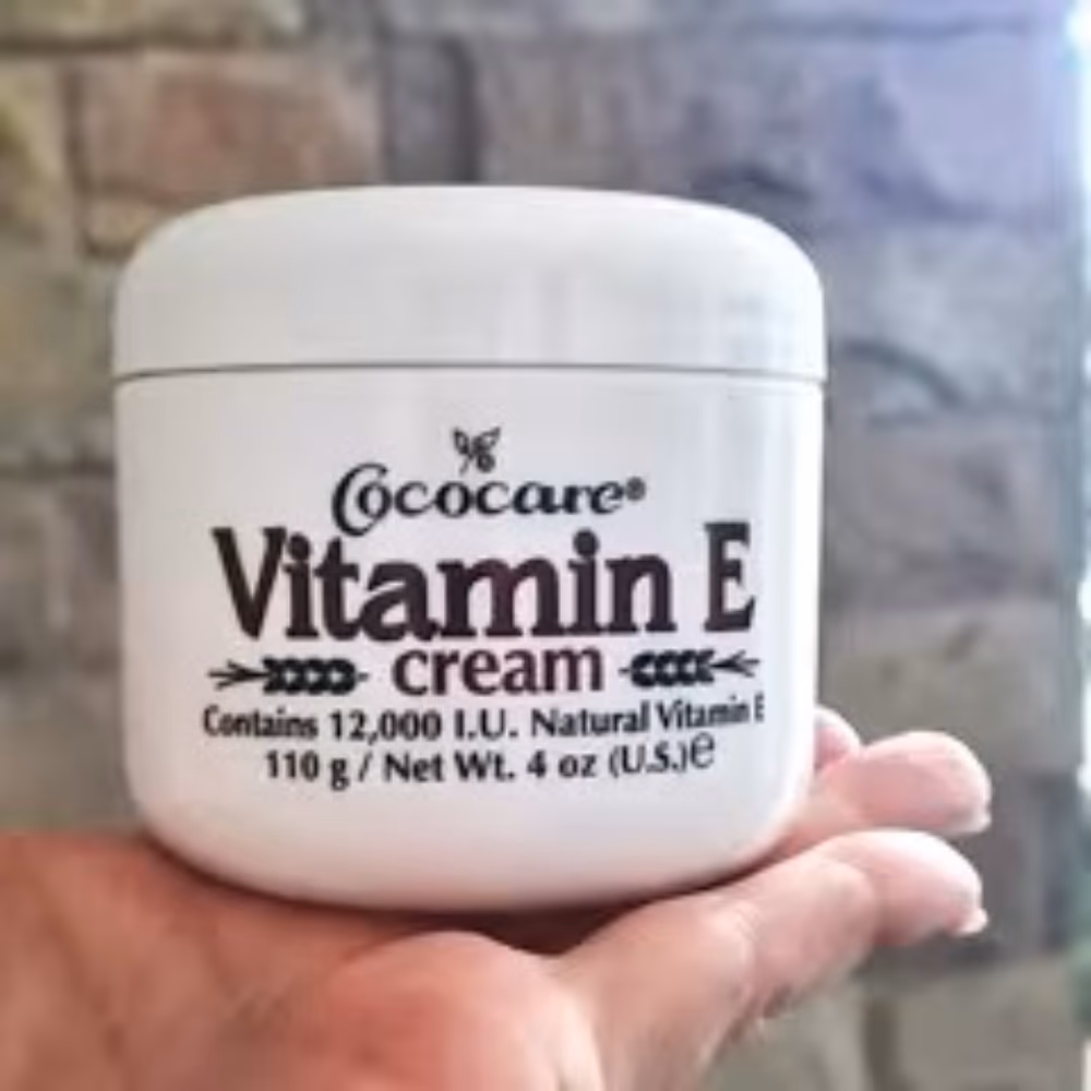 Cococare Vitamin E Moisturizing Cream – 110g 4