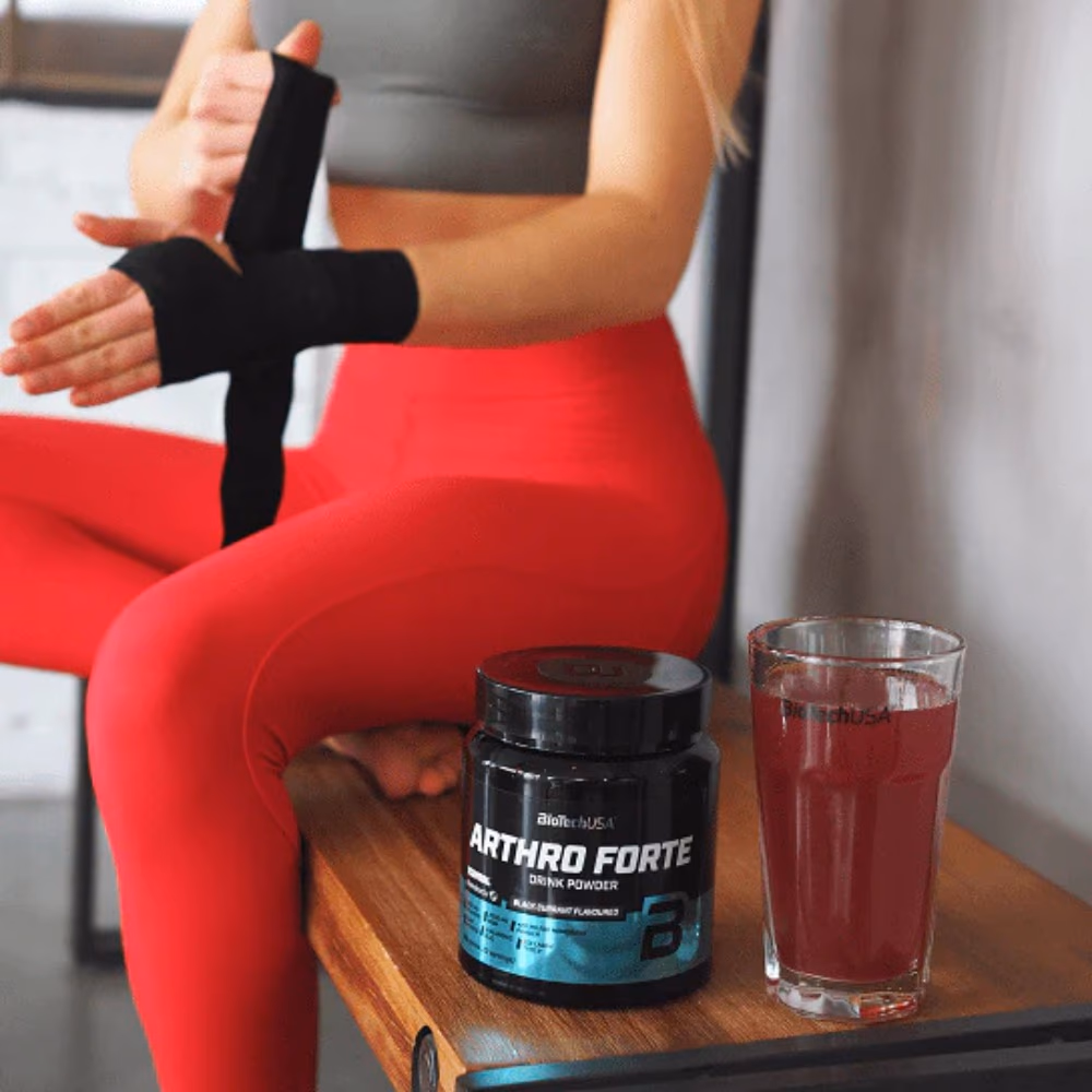 BioTechUSA Arthro Forte Drink Powder Black Currant 340g 3