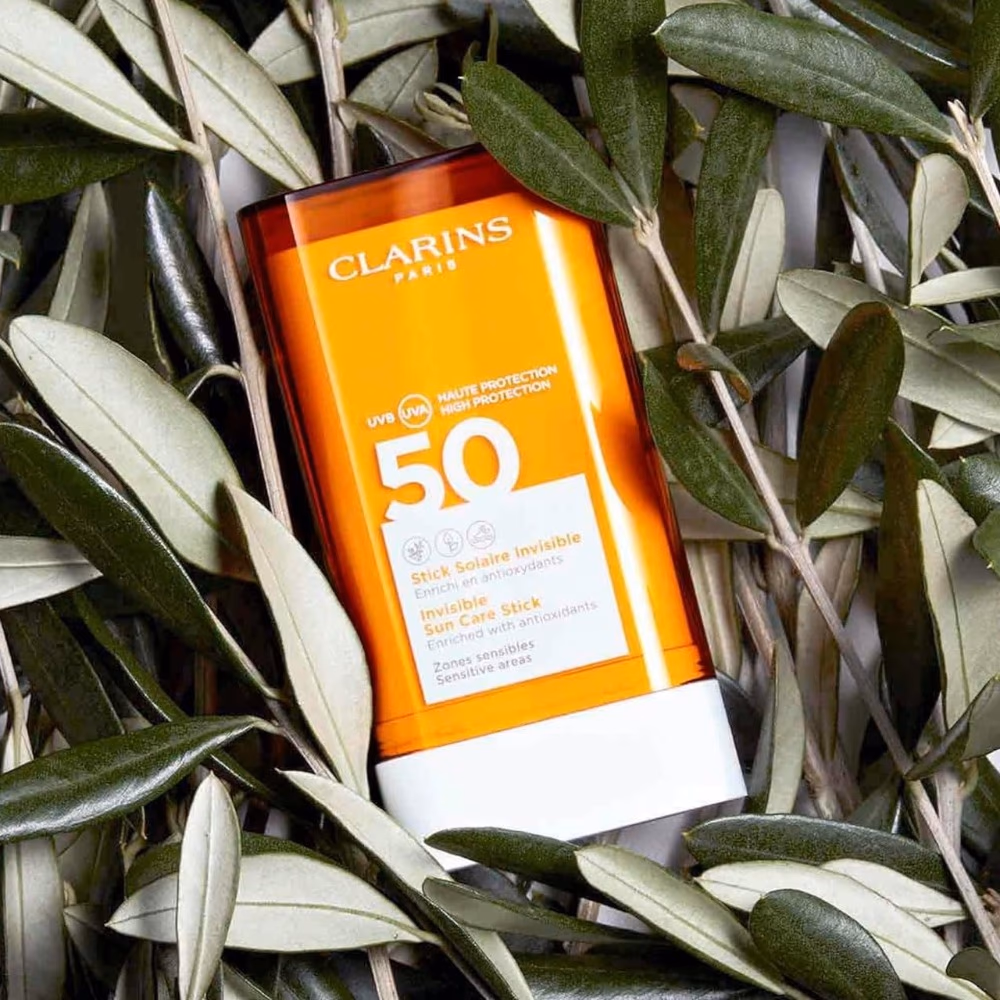 Clarins Invisible Sun Care Stick 17g – Portable SPF Protection for Face & Sensitive Areas 3