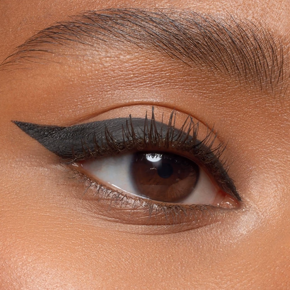 Essence Dip Eyeliner Black Waterproof  5