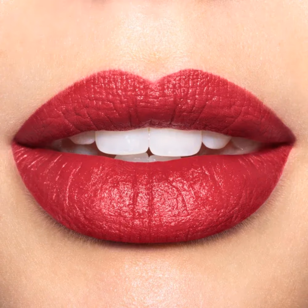 Revlon Super Lustrous Lipstick Cherries in the Snow 3