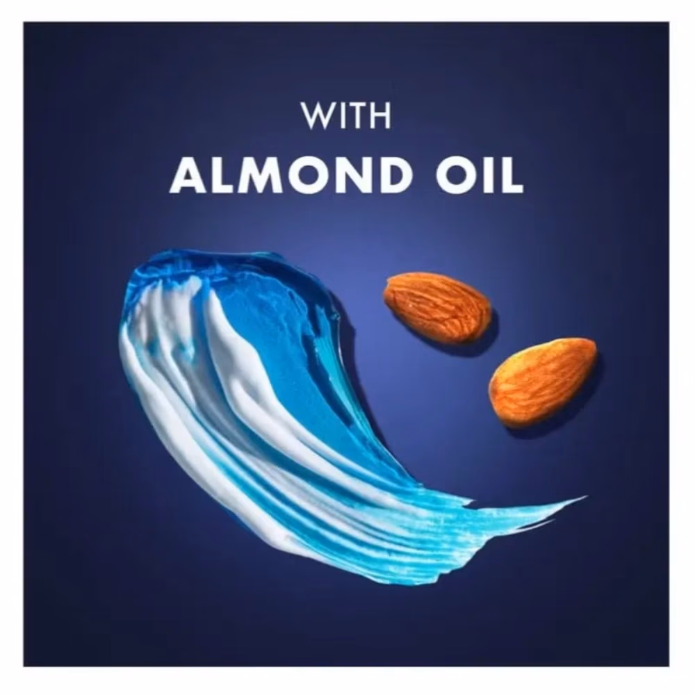 Gillette Fusion Sensitive Almond Oil Shave Gel 75ML 2