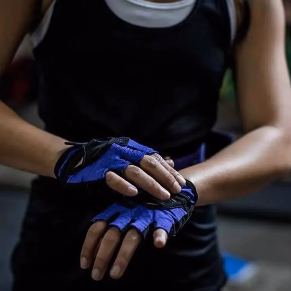 Harbinger Women FlexFit Gloves - Small 2