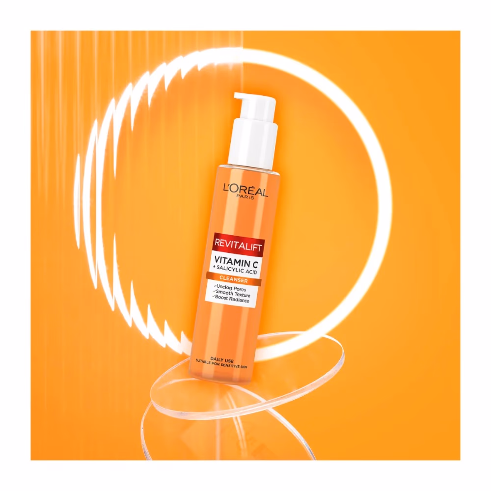 LOREAL REVITALIFT VITAMIN C FOAM CLEANSER150ML 3