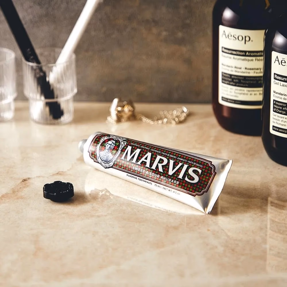 Marvis Sweet & Sour Rhubarb Toothpaste 75ml 3