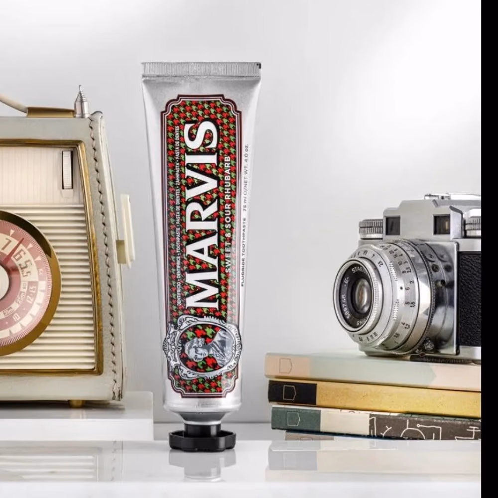Marvis Sweet & Sour Rhubarb Toothpaste 75ml 2