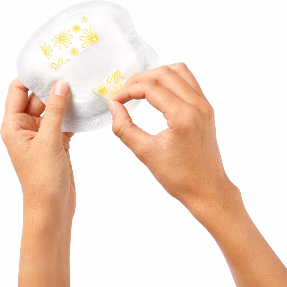 Medela Safe & Dry Disposable Nursing Pads 30s 2