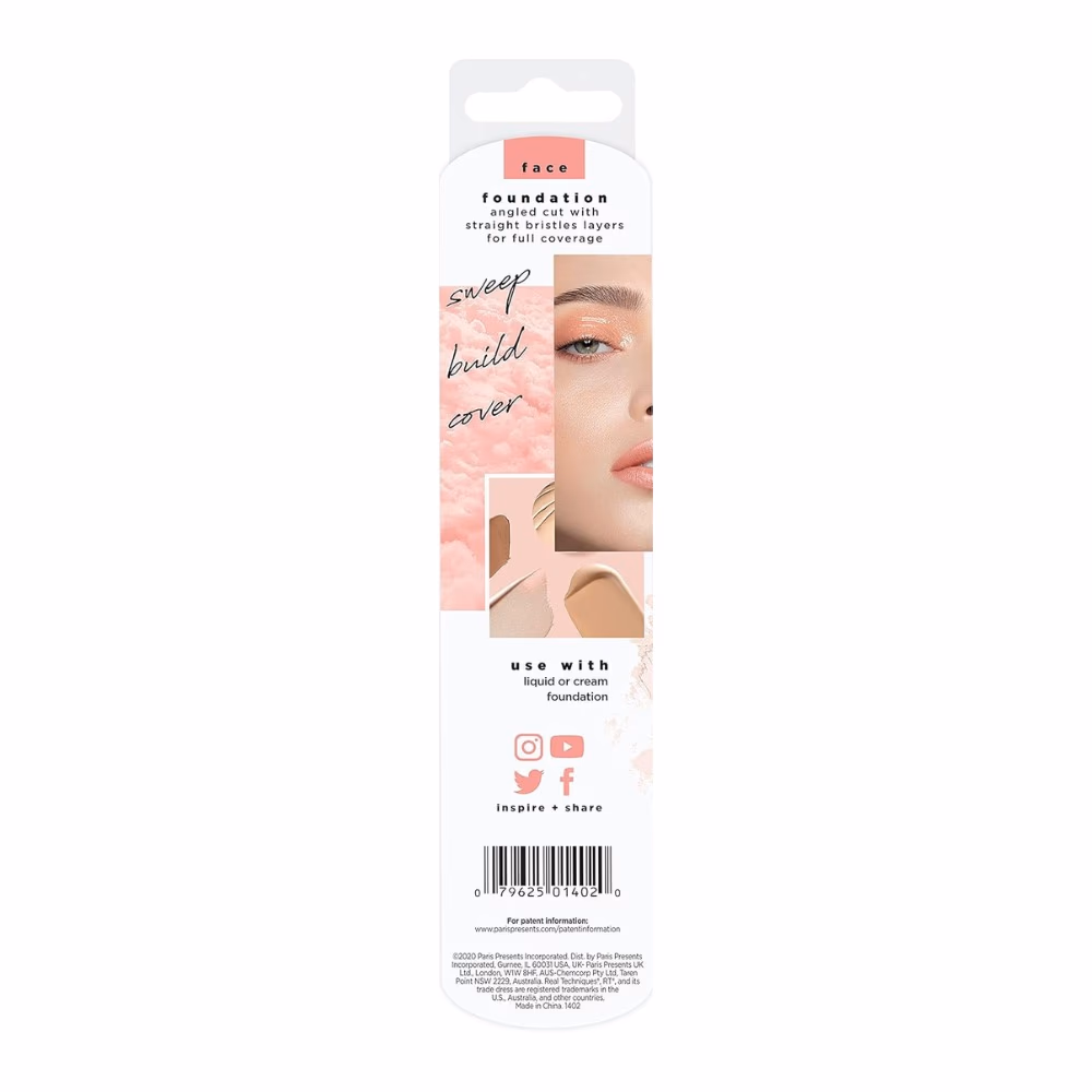 Real Techniques 14020 Foundation Brush 3