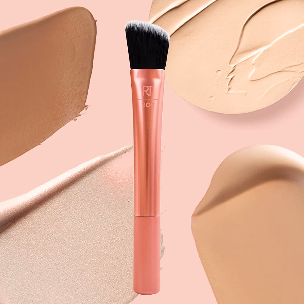 Real Techniques 14020 Foundation Brush 2