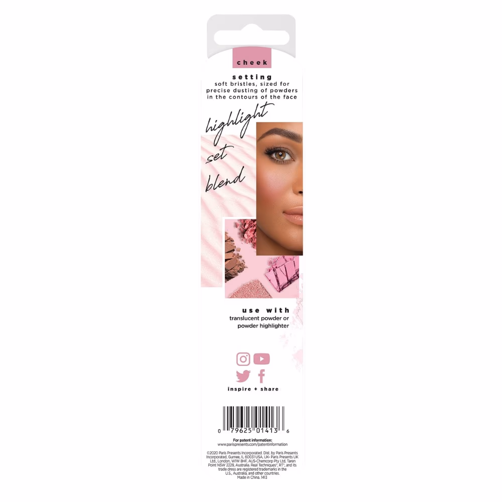 Real Techniques Perfected Setting Brush 1413 3