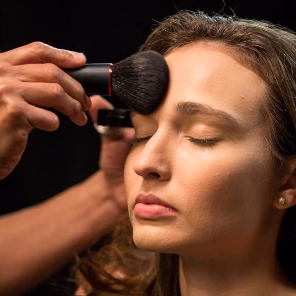 Revlon All Over Powder Brush 4
