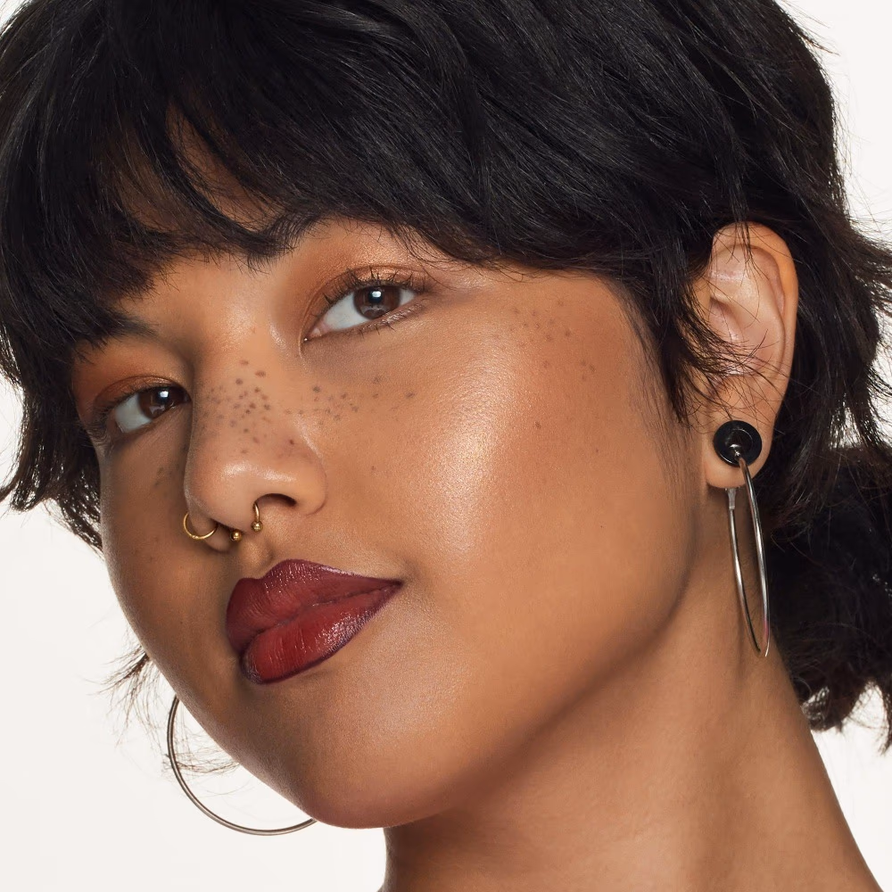 Essence 106 Tinted Kiss Hydrate Lip Tint - Red Tastic 5