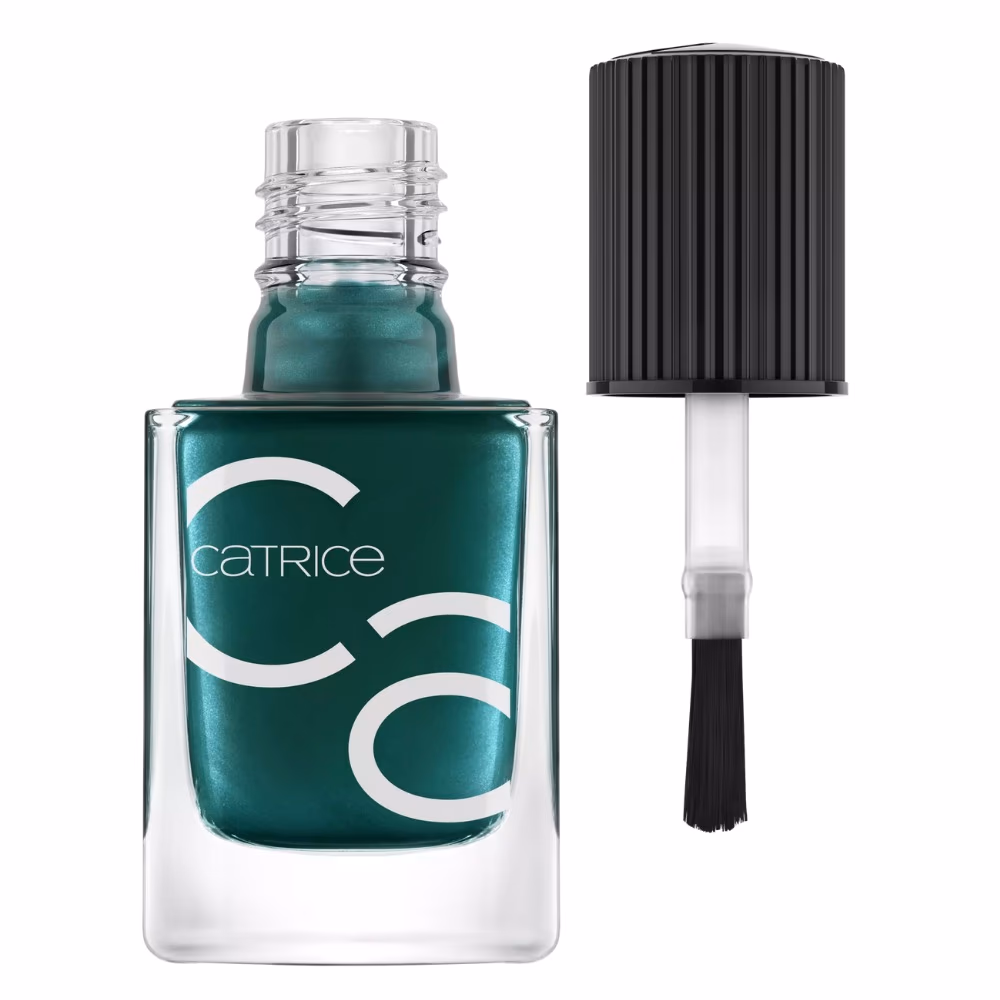 Catrice 158 Iconails Gel Lacquer Deeply in Green  3