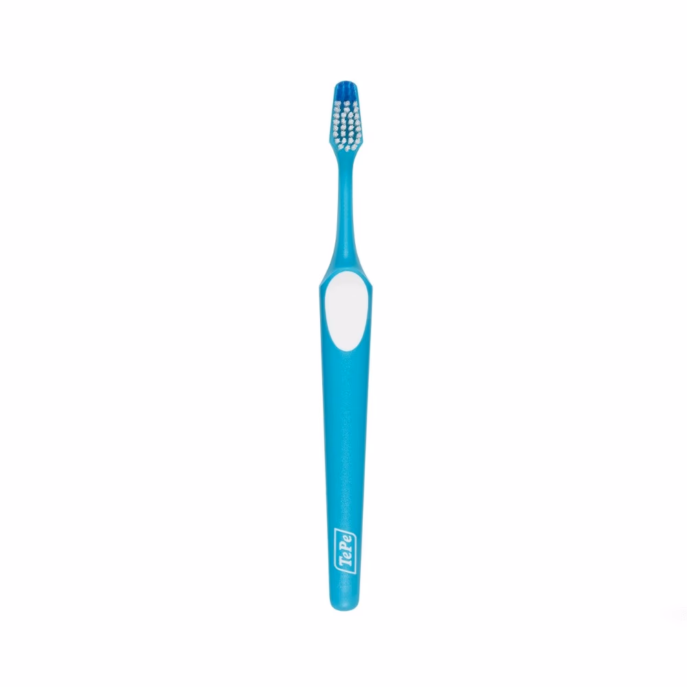 TePe ToothBrush Nova Medium 2