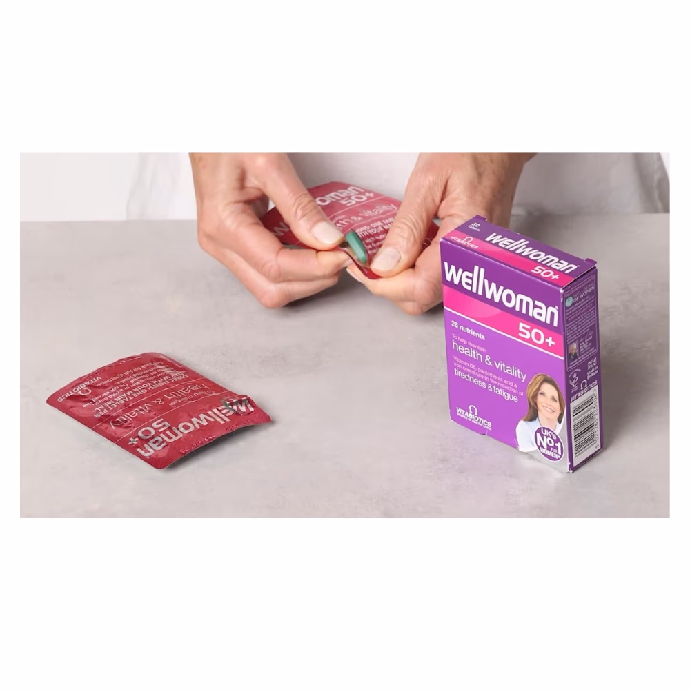 Vitabiotics Wellwoman 50+ 30 Caps  2