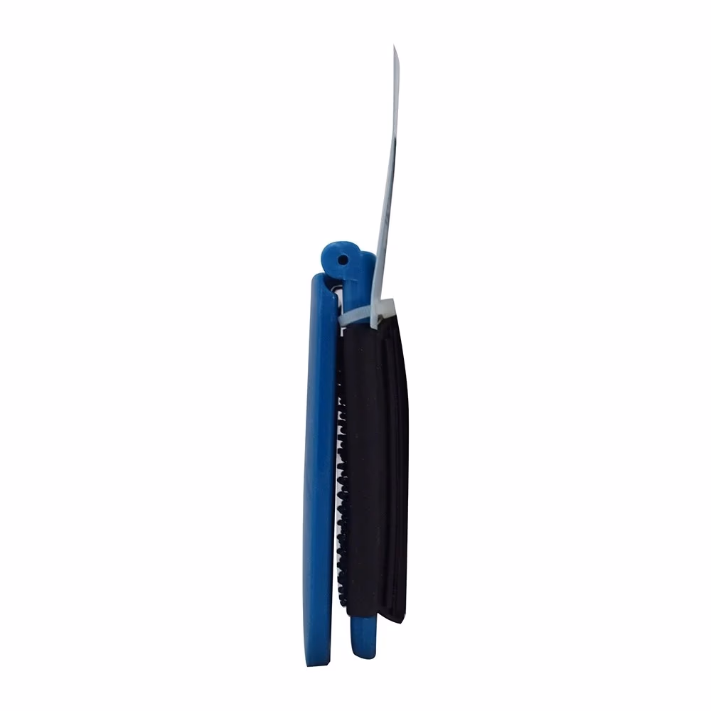 Xcluzive Travel Brush 3