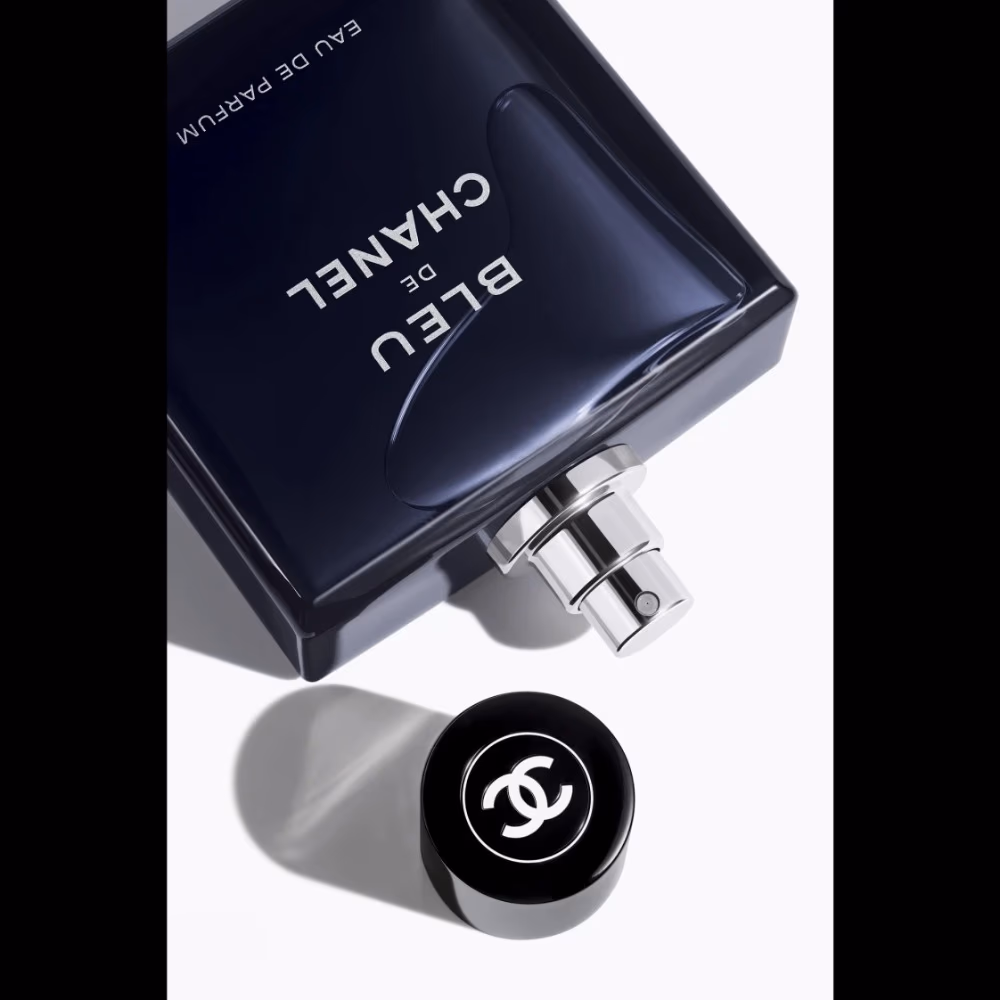 BLEU DE CHANEL Eau de Parfum (100ml). 2