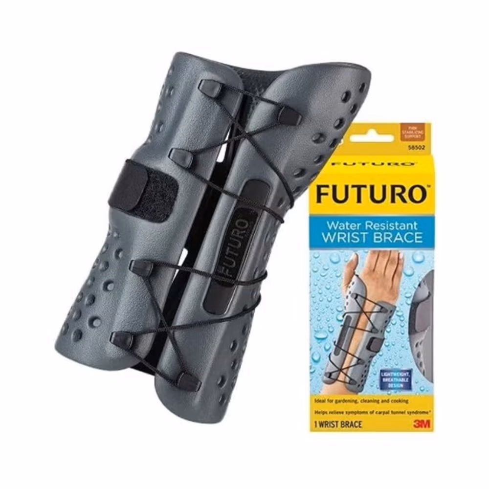 3M Futuro Water Resistant Wrist Brace (58500) - Right Hand - Small/Medium Size - 1 Wrist Brace 3