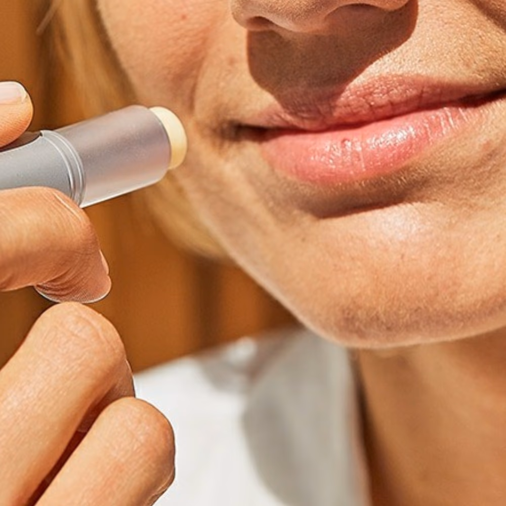 ISDIN Lip Protector SPF 50 4g  4
