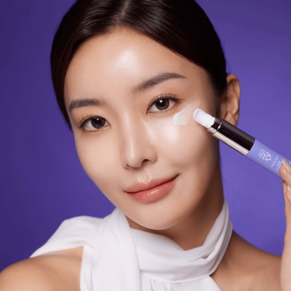 So Base Collagen Lifting Vibe Eye Cream with Device 3